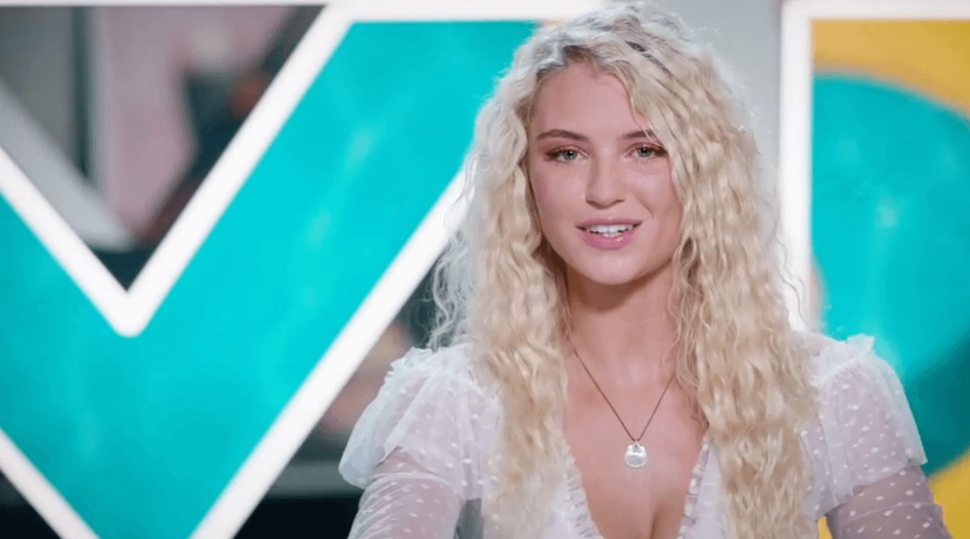 Image may contain: Love island 2019 cast, Love Island, 2019, Girl, Child, Woman, Kid, Blonde, Teen, Female, Pendant, Human, Person