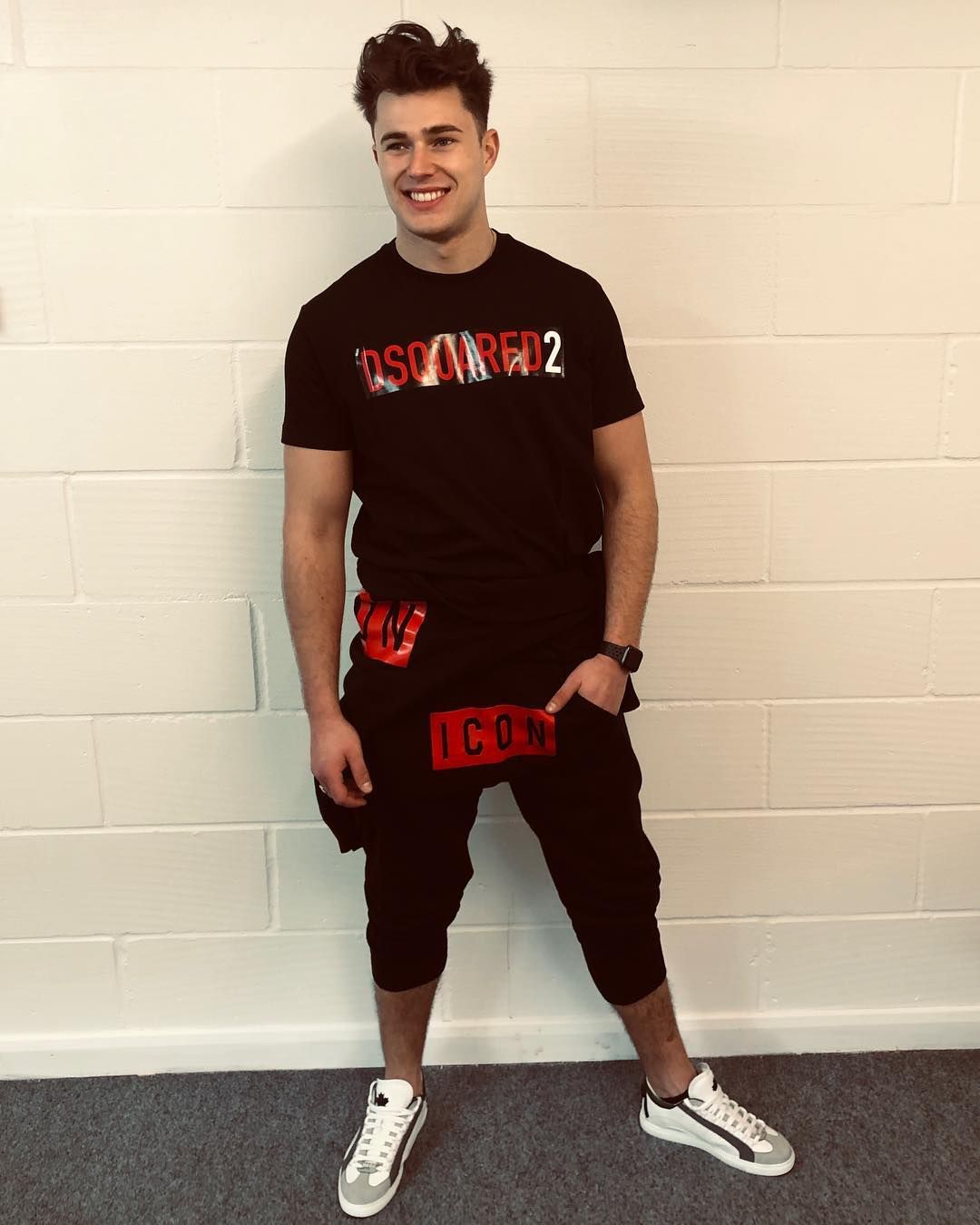 Image may contain: Curtis Pritchard, Love Island 2019, rumoured contestant, line-up, islander, Love island, news, updates, 2019, cast,T-Shirt, Sleeve, Pants, Man, Person, Human, Shoe, Footwear, Apparel, Clothing