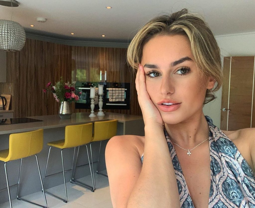 Love Island richest stars, Love island, rich list, money, net worth, sponsored post, rich, Amber Davies