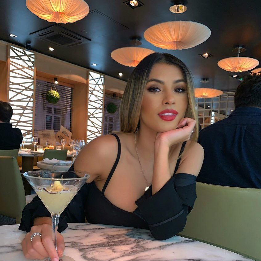 Image may contain: Casa Amor, Love Island, Joanna Chimonides, return, date, this week, cast, contestants, Islanders, Cafeteria, Pub, Bar Counter, Restaurant, Home Decor, Goblet, Glass, Cocktail, Beverage, Alcohol, Drink, Human, Person