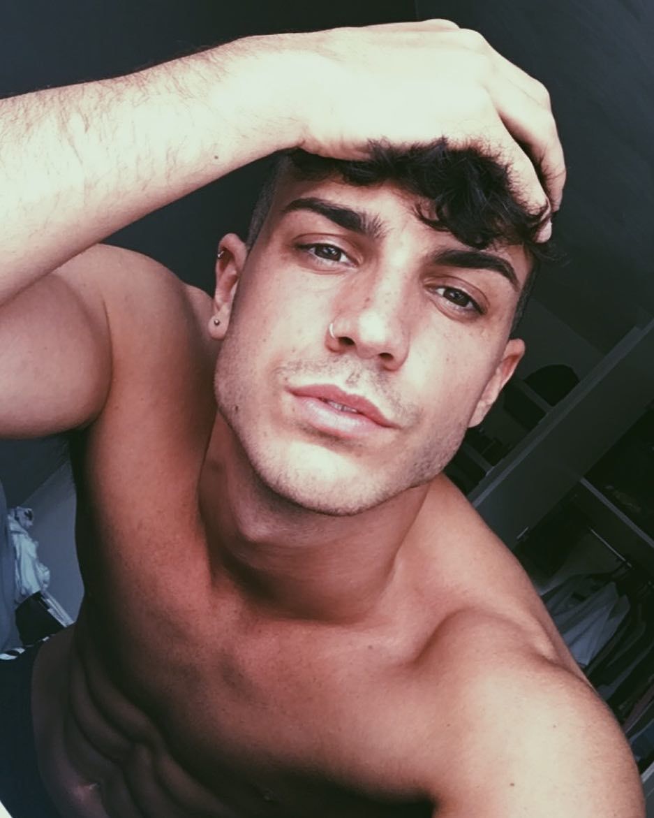 Image may contain: Dan Rose, Love Island, Casa Amor, villa, Islander, contestant, cast, gossip, new, boy, late, arrival, bombshell, news, updates, latest, Man, Finger, Skin, Person, Human, Face, Arm