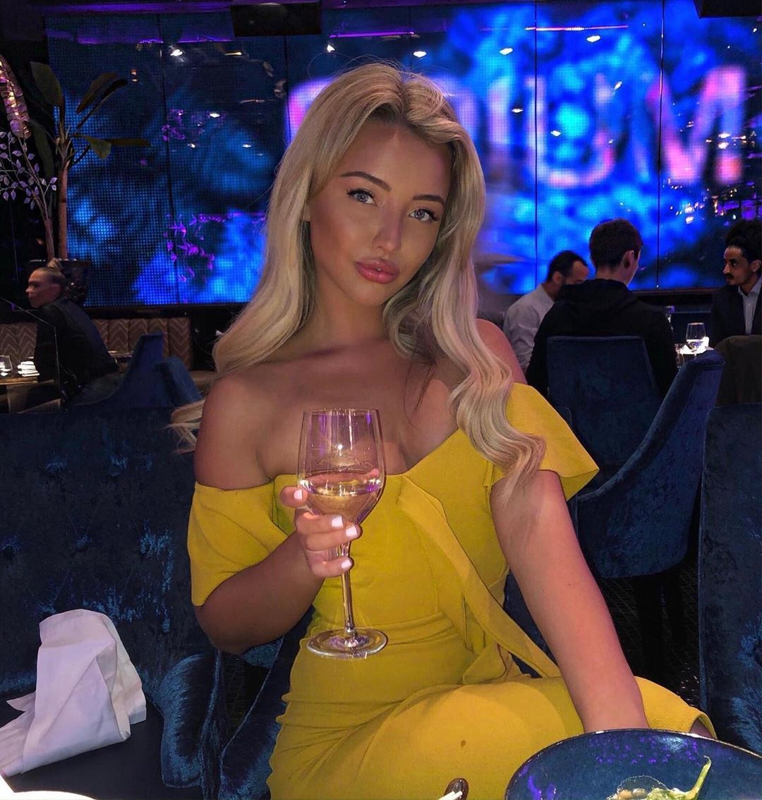 Image may contain: Harley Love Island, Love Island, Harley Brash, new, girl, late, arrival, bombshell, blonde, Instagram, age, job, Goblet, Night Club, Bar Counter, Pub, Club, Night Life, Glass, Human, Person