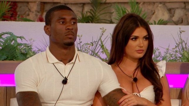 Image may contain: Ovie Soko net worth, Ovie Soko, Love Island, salary, worth, Ovie, India Reynolds, basketball, team, 2019, how much, earnings, Human, Person, Pendant