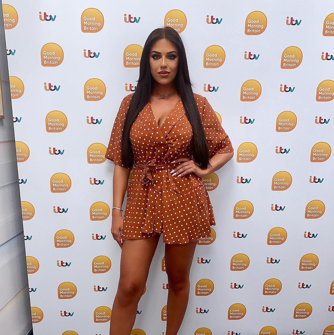 Image may contain: Love Island Instagrams, Love Island, Instagram, followers, ranking, 2019, Anna, Premiere, Shoe, Footwear, Fashion, Apparel, Clothing, Human, Person