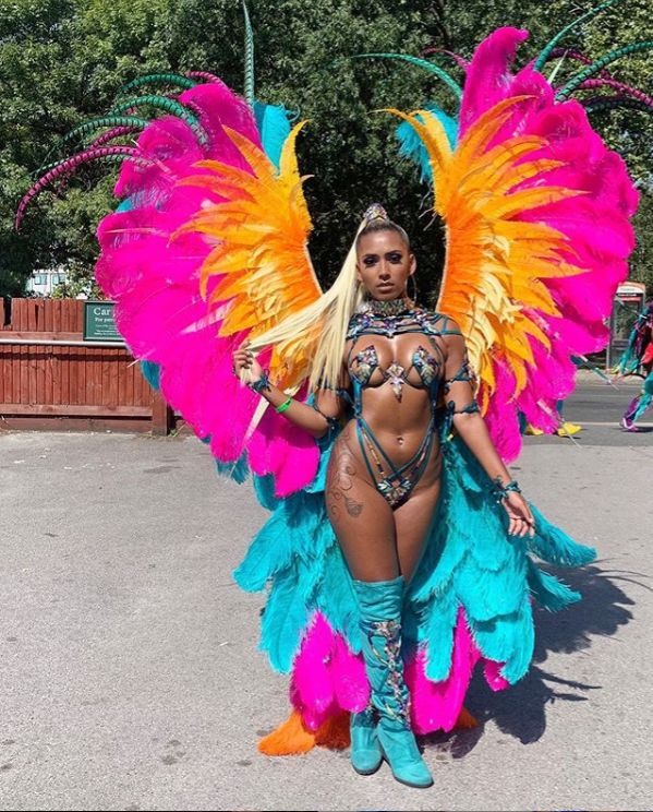 Image may contain: Carnival, Human, Festival, Crowd, Person