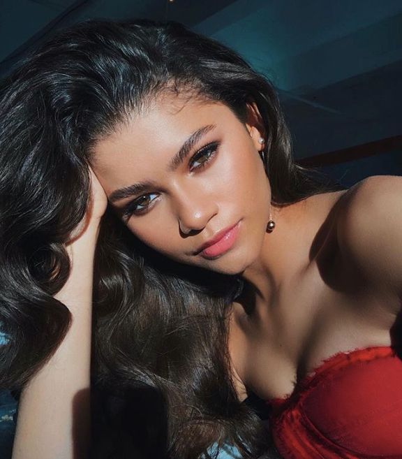 Euphoria cast Zendaya Rue