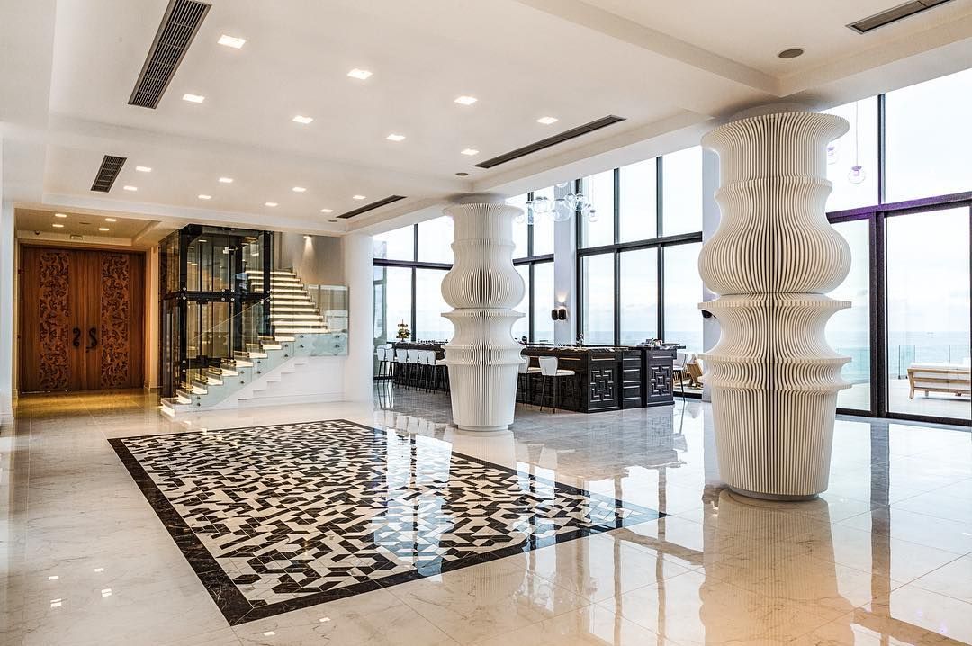 Image may contain: Abaton Island resort, Celebs Go Dating, final, Abaton Island Resort & Spa, Crete, Greece, Abaton, hotel, Island, Floor, Rug, Flooring, Interior Design, Building, Housing, Indoors, Room, Lobby