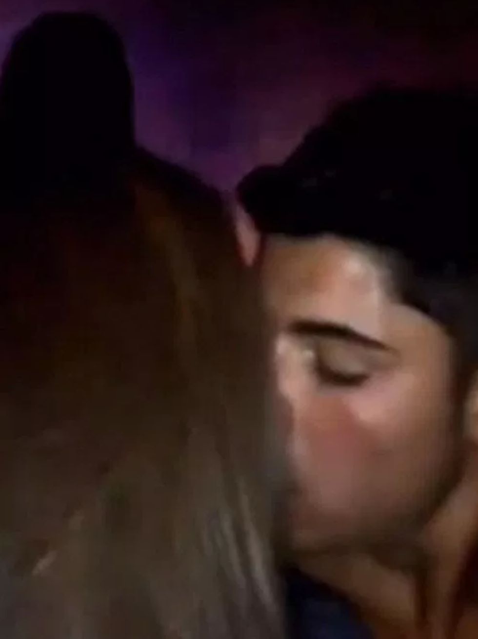 Image may contain: Anton cheating video, Anton Danyluk, Belle Hassan, video, leaked, cheating, kissing, girl, club, night out, WhatsApp, online, viral, cheat, Person, Human, Face