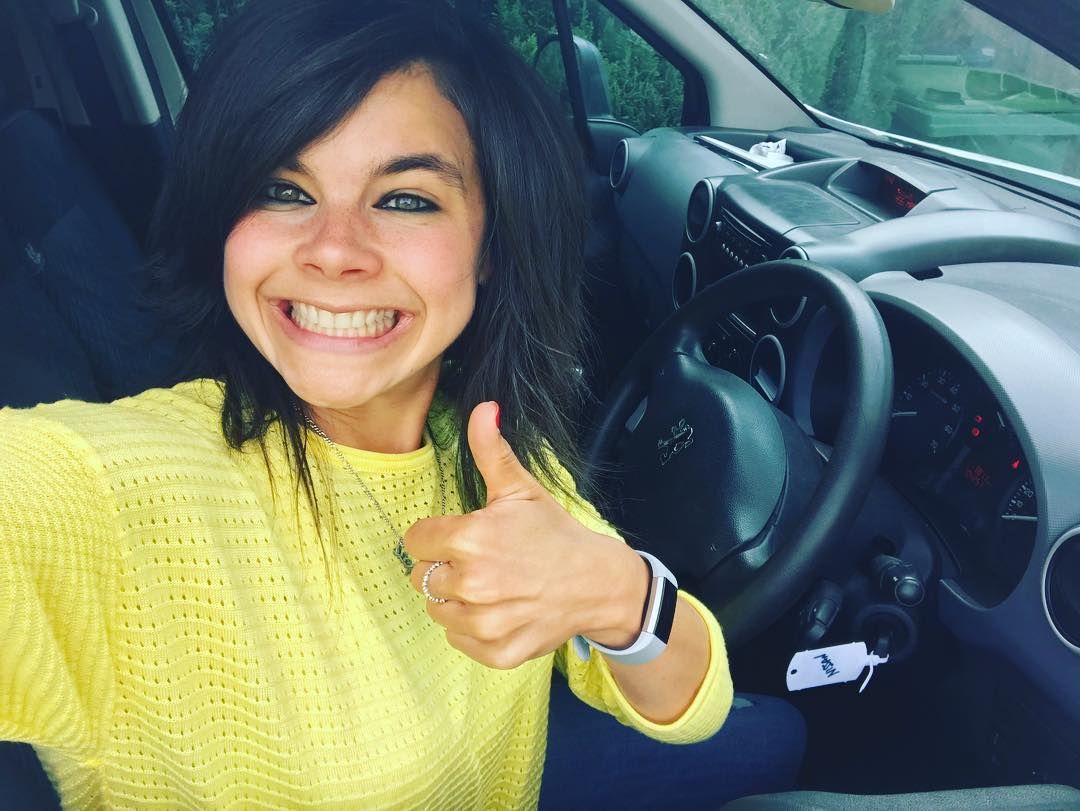 Image may contain: Great British Bake Off 2019, Steph Blackwell, Stephanie, Steph, cast, contestants, lineup, Instagram, GBBO, Bake Off, 2019, start date, Channel 4, Selfie, Outdoors, Girl, Photography, Portrait, Photo, Plant, Vegetation, Female, Finger, Thumbs Up, Face, Person, Human, Vehicle, Transportation, Car, Automobile