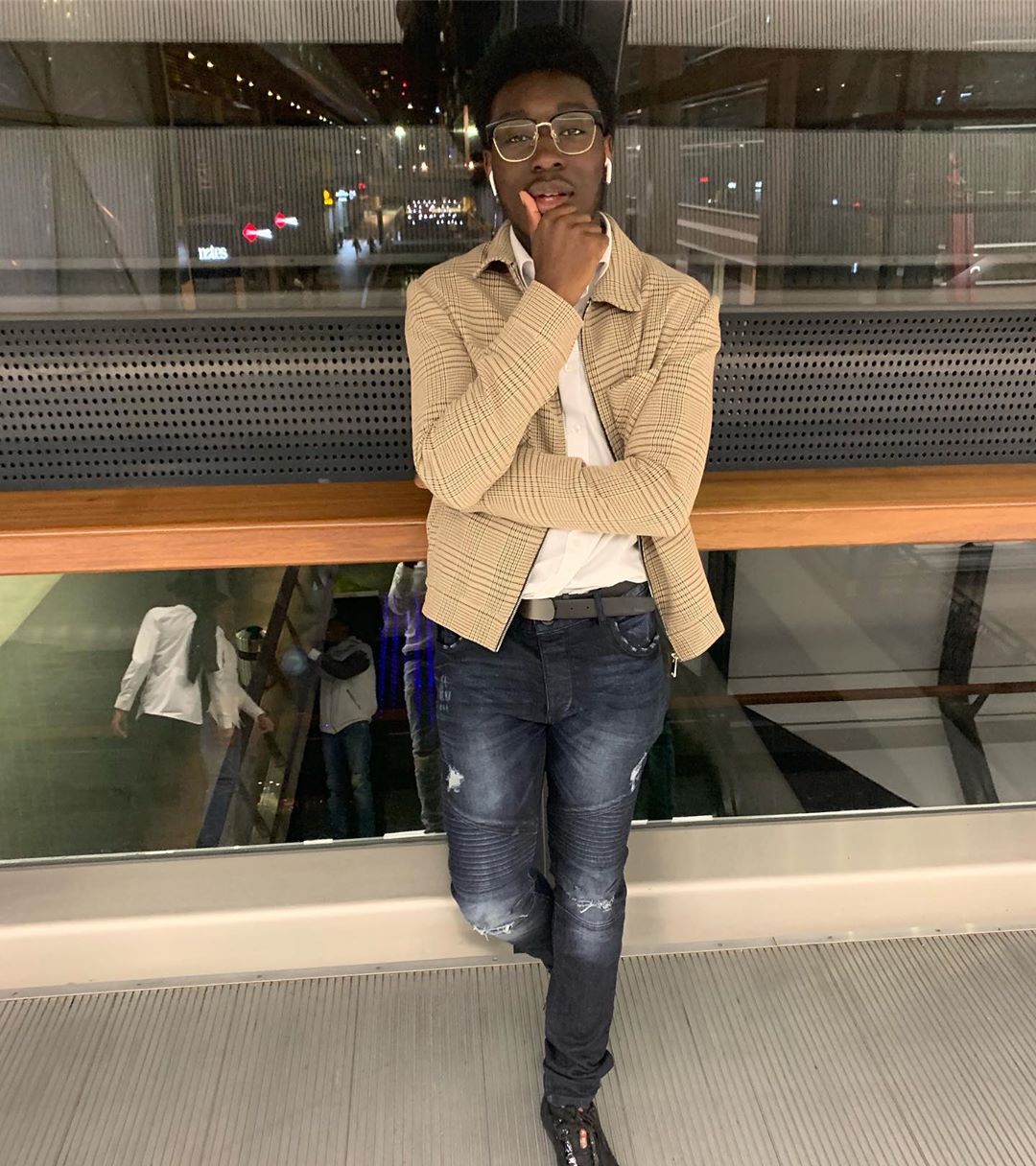 Image may contain: Top Boy cast, Top Boy, season 3, Netflix, Hope Ikpoku, Aaron, Kadeem Ramsey, Kit, Door, Coat, Overcoat, Home Decor, Jeans, Denim, Handrail, Banister, Long Sleeve, Human, Person, Sleeve, Shoe, Footwear, Pants, Clothing, Apparel