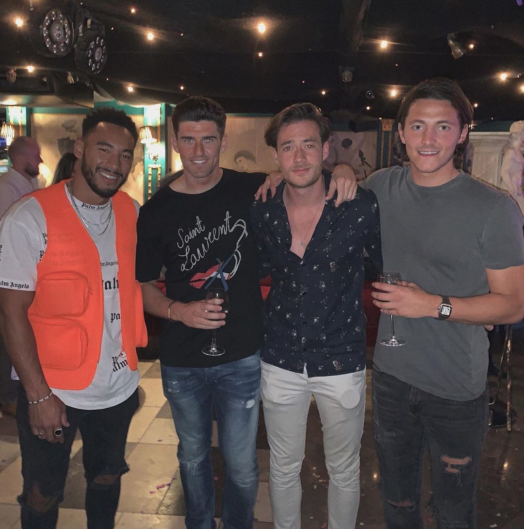 Image may contain: Theo deleted screenshots, Theo Campbell, Josh Denzel, screenshots, video, Love Island, blindness, eye, injury, Instagram story, deleted, mocking, beef, feud, drama, argument, Kaz Crossley, Sleeve, Night Life, Pub, Bar Counter, Jeans, Denim, Apparel, Pants, Clothing, Human, Person