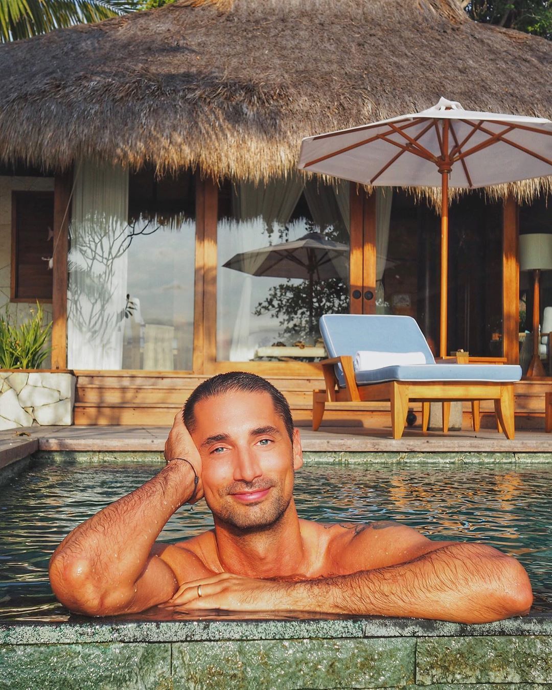 Image may contain: Made in Chelsea heirs, Made in Chelsea, MIC, family, fortunes, money, business, company, worth, cash, inheritance, Hugo Taylor, Swimming Pool, Pool, Resort, Hotel, Person, Human, Water, Building