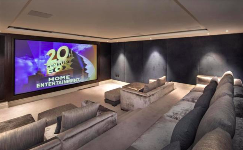 The Apprentice 2019 house, The Apprentice, house, mansion, 2019
