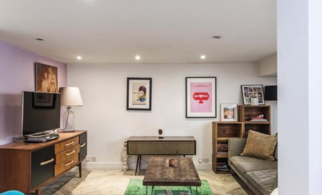 Caroline Flack flat, Caroline Flack, flat, house, Islington, where, pictures, inside, location, boyfriend, Lewis Burton, home, for sale