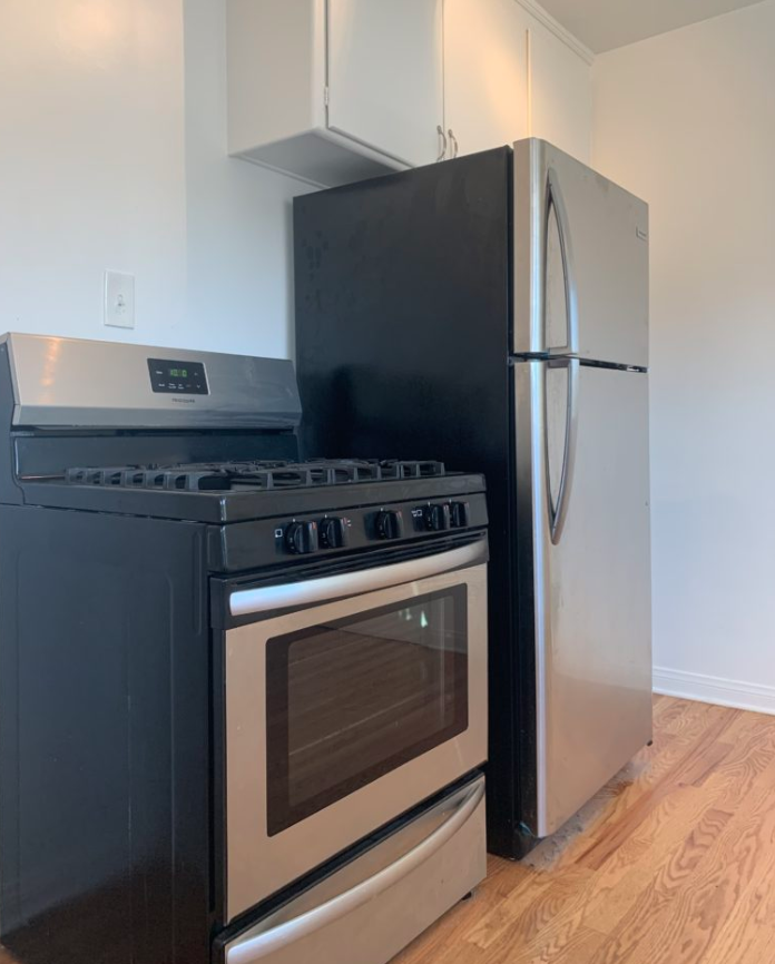 You, Netflix, Joe Goldberg, flat, apartment, home, Los Angeles, Hollywood Hills, LA, inside, set, location, filming, real
