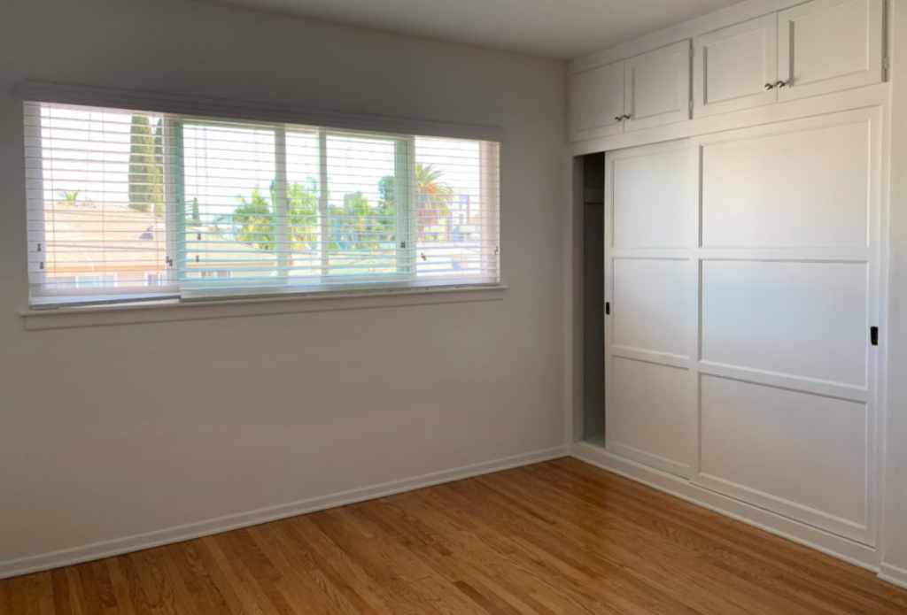You, Netflix, Joe Goldberg, flat, apartment, home, Los Angeles, Hollywood Hills, LA, inside, set, location, filming, real