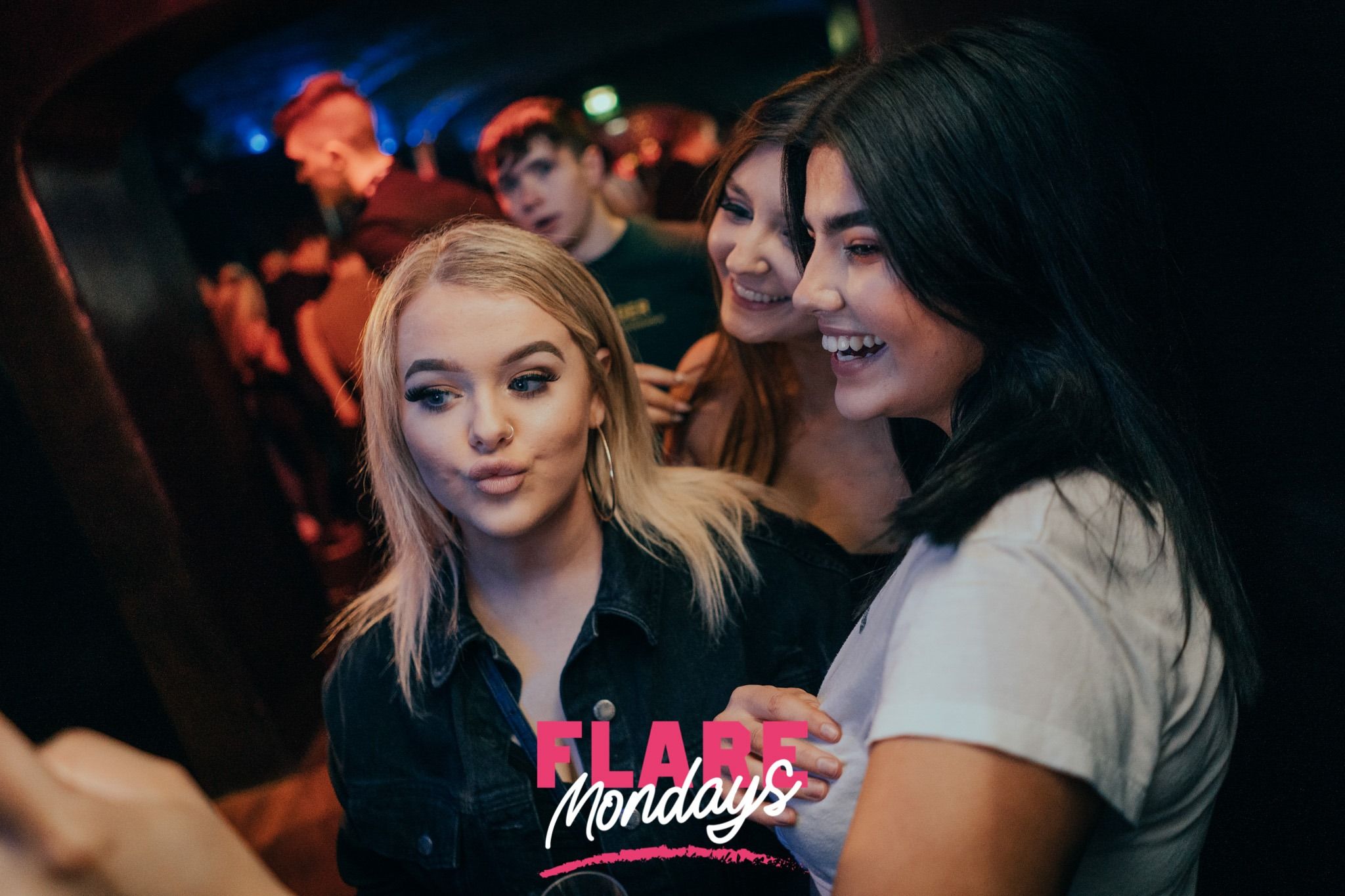 Image may contain: Audience, Crowd, Bar Counter, Pub, Night Life, Night Club, Club, Person, Human