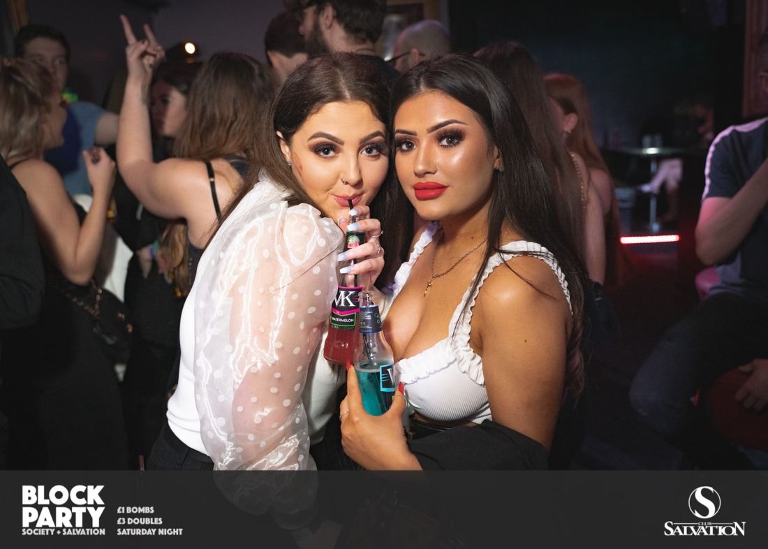 Image may contain: Night Life, Party, Night Club, Club, Human, Person