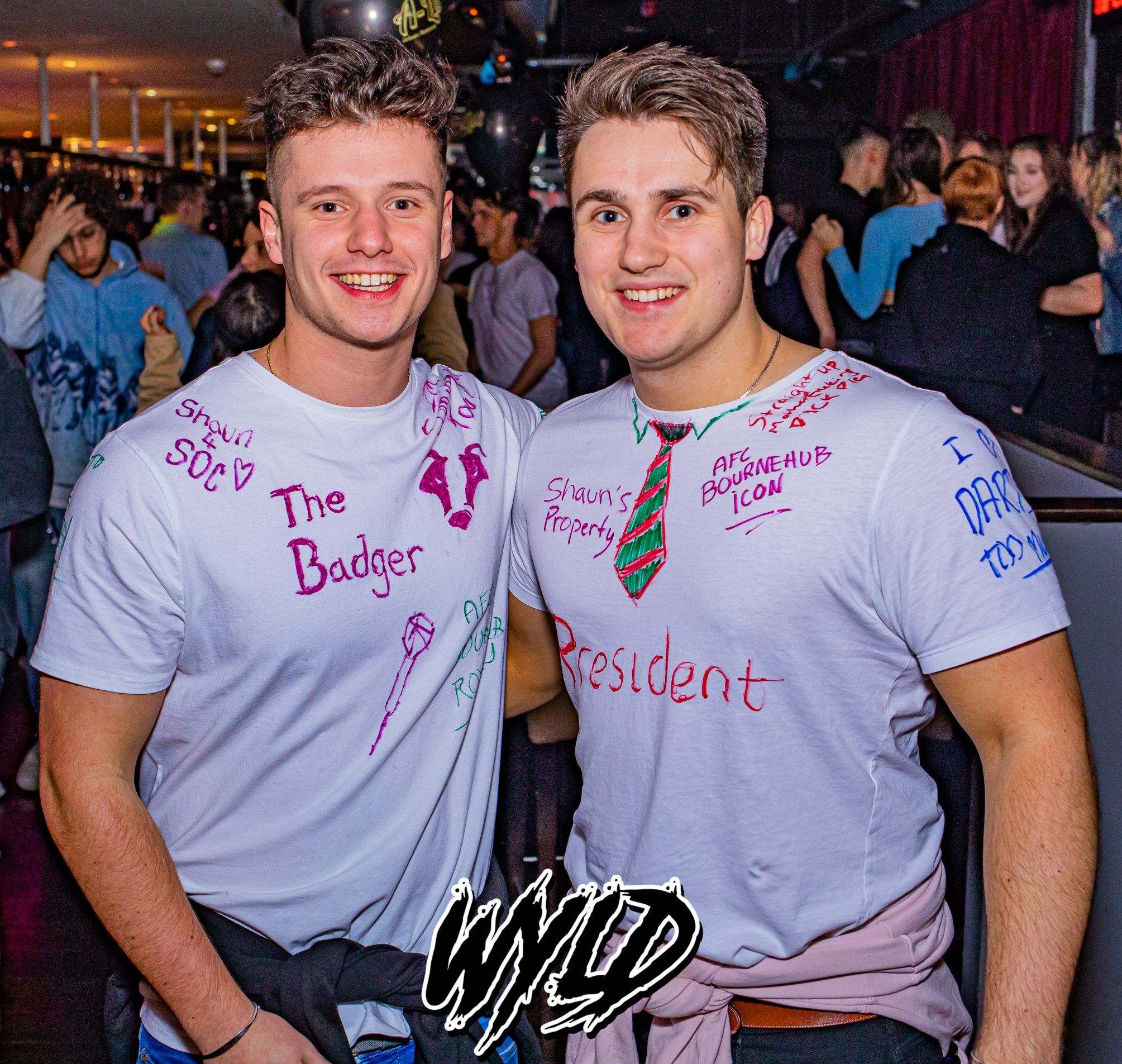 Image may contain: Sleeve, T-Shirt, Night Club, Night Life, Club, Clothing, Apparel, Human, Person