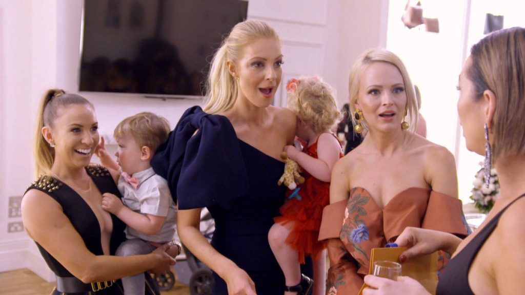 series like Love Is Blind, Yummy Mummies, Love Is Blind, Netflix, watch, next, similar, shows, series, Reality, TV, dating, trash, documentary, soap, Australian