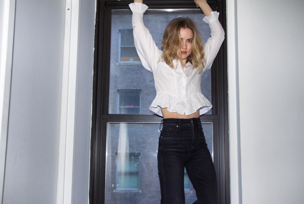 Dare Me Instagrams, Dare Me, Netflix, cast, Instagram, profile, Colette French, Willa Fitzgerald