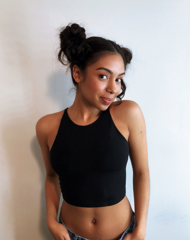 Dare Me Instagrams, Dare Me, Netflix, cast, Instagram, profile, RiRi Curtis, Taveeta Szymanowicz