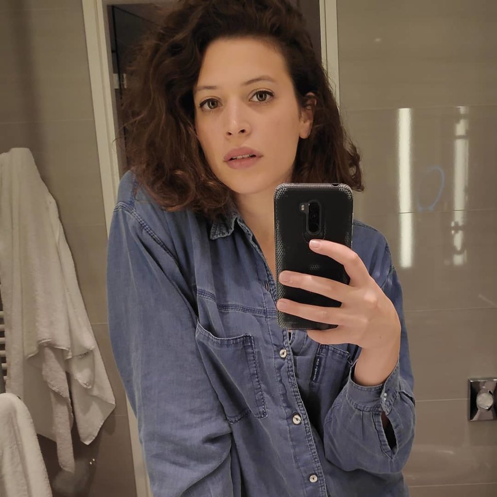 unorthodox cast instagrams ages netflix