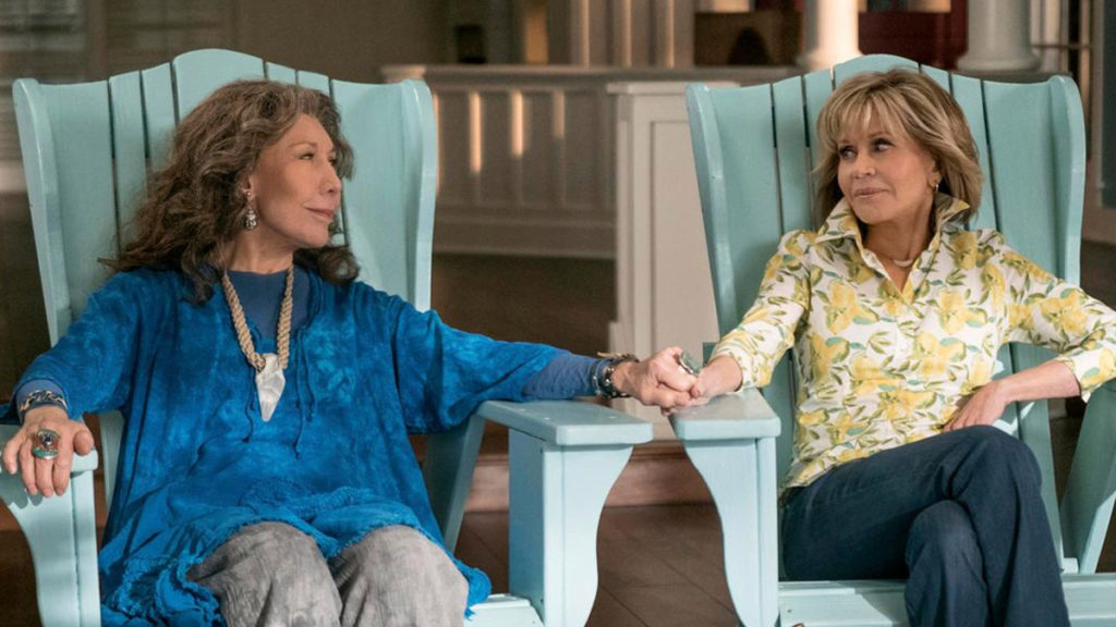 Netflix, easy, viewing, casual, watch, series, shows, phone, looking, playing, Grace and Frankie