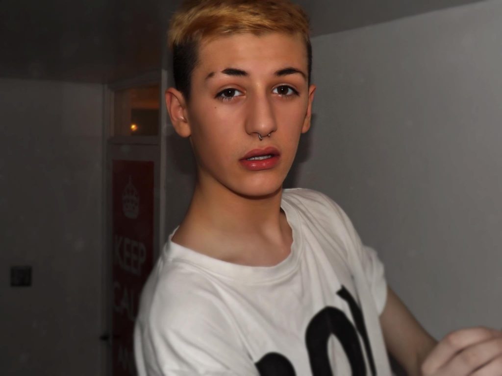 facebook famous, levi jed murphy, kane larkin, jake mcmanus, jamie ryan dee, ricky, jamie ryan dee, marina joyce, veeoneeye