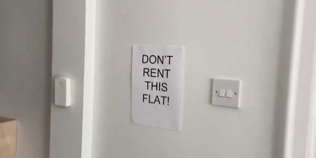 house, viewing, virtual, video, viral, Twitter, clip, meme, reaction, landlord