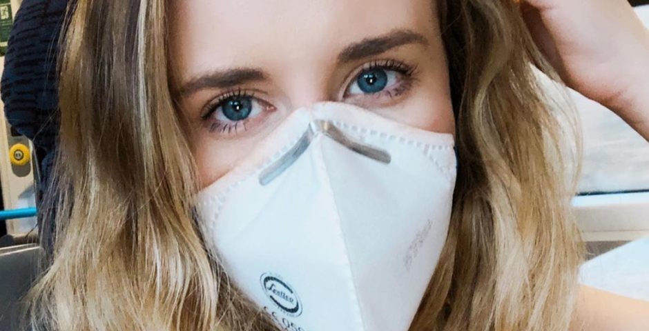 do face masks cause acne, face mask acne, face mask spots, do face masks give you spots, face mask blemishes, face masks skin bad,