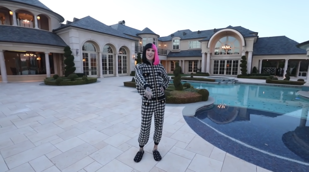 jeffree star house, youtuber houses