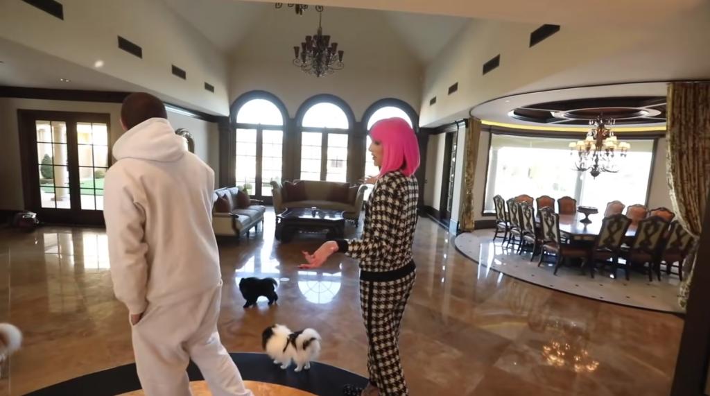 jeffree star house, youtuber houses, foyer