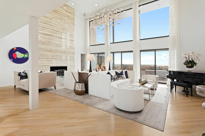 Nest Seekers, the Hamptons, expensive, listings, homes, right now, Million Dollar Beach House, Netflix