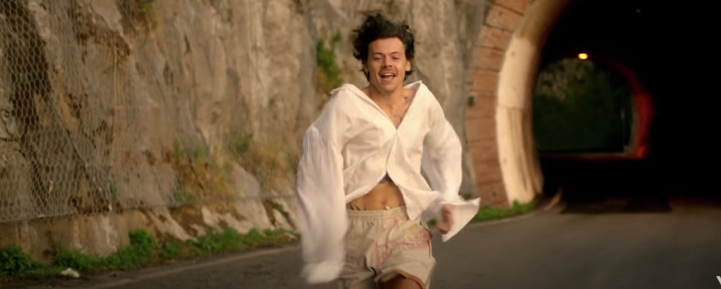 Harry Styles, Golden, music, video, filming, locations, set, filmed, Italy, Amalfi Coast, where was golden music video filmed