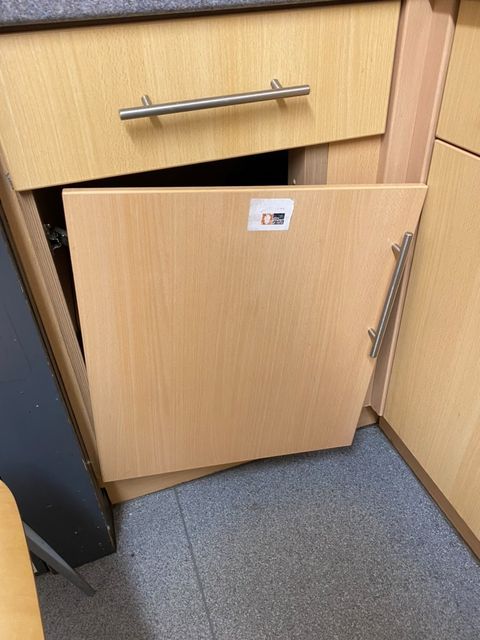 halls of residence, pantry, royal holloway, reid