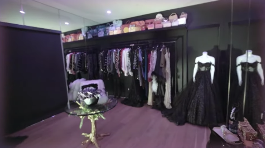 Christine Quinn, house, home, inside, cribs, tour, video, watch, Selling Sunset, MTV, Netflix