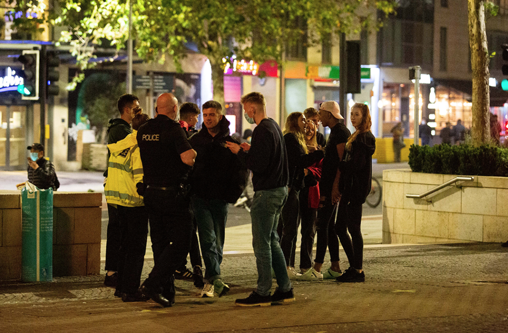 Lockdown two, eve, pictured, night out, last, lockdown, UK, news, global, latest, coronavirus, covid, 19