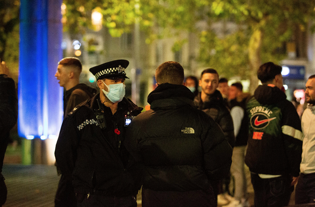 Lockdown two, eve, pictured, night out, last, lockdown, UK, news, global, latest, coronavirus, covid, 19