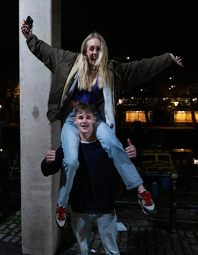 Lockdown two, eve, pictured, night out, last, lockdown, UK, news, global, latest, coronavirus, covid, 19