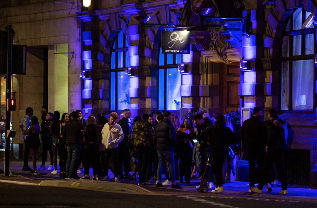 Lockdown two, eve, pictured, night out, last, lockdown, UK, news, global, latest, coronavirus, covid, 19