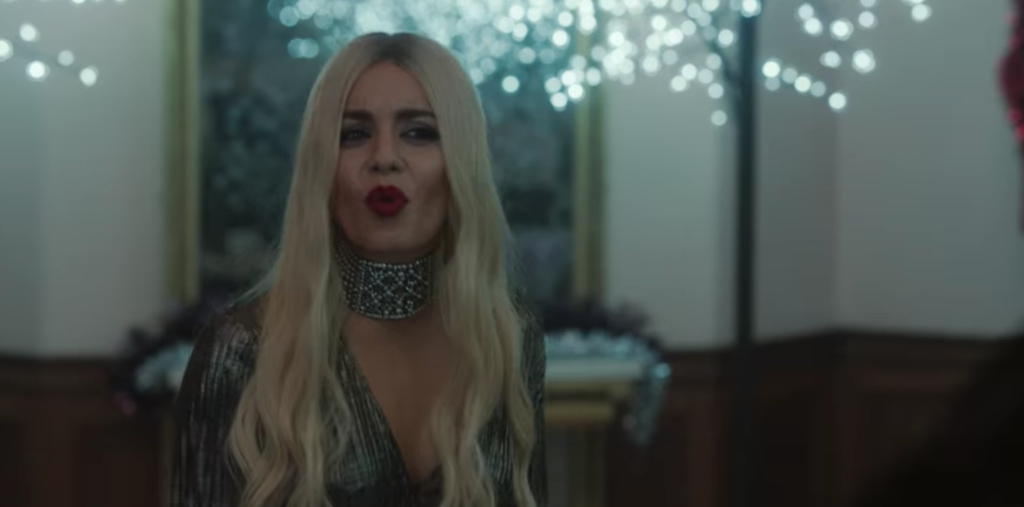 The Princess Switch 2, Princess Switch, Switched Again, festive, holiday, Christmas, movie, film, Netflix, review, reviews, reactions, moments, dumb, best, silly