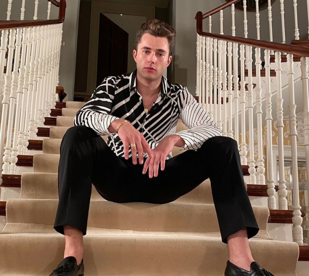 Celebs Go Dating: The Mansion, Celebs Go Dating, 2021, series, show, e4, cast, ages, how old, Curtis Pritchard
