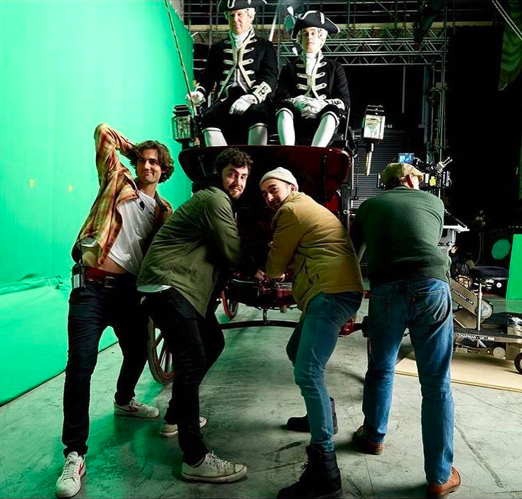 bridgerton cast, behind the scenes, pics, photos