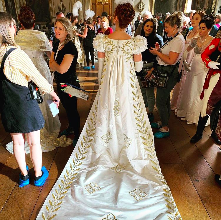 bridgerton cast, behind the scenes, pics, photos