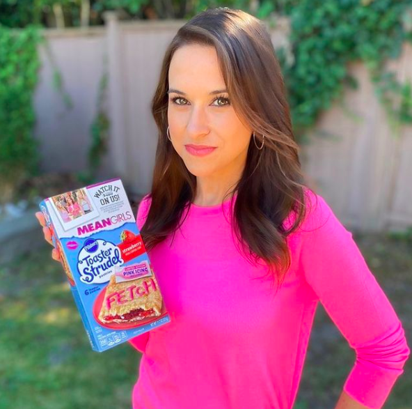 Mean Girls, cast, net worths, net, worth, money, earnings, richest, Lacey Chabert, Gretchen Wieners