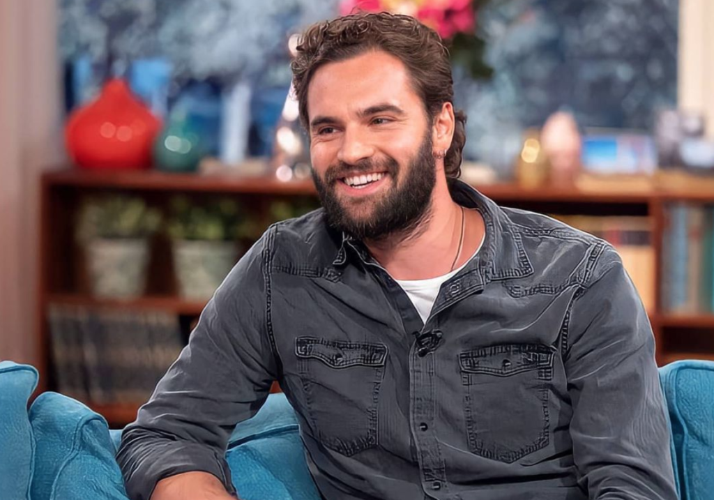 Behind Her Eyes, cast, Netflix, real life, ages, age, Instagram, job, relationship, actor, Tom Bateman, David Ferguson