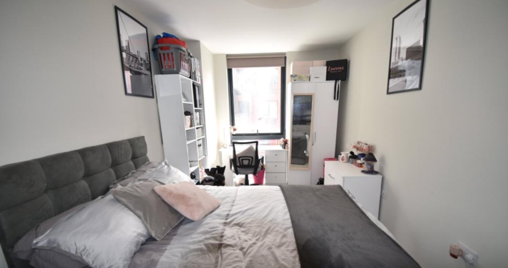 The Circle, apartments, real life, inside