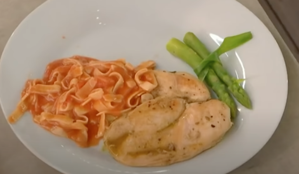 love-island-cooking-paige