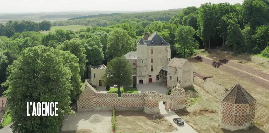 the parisian agency netflix